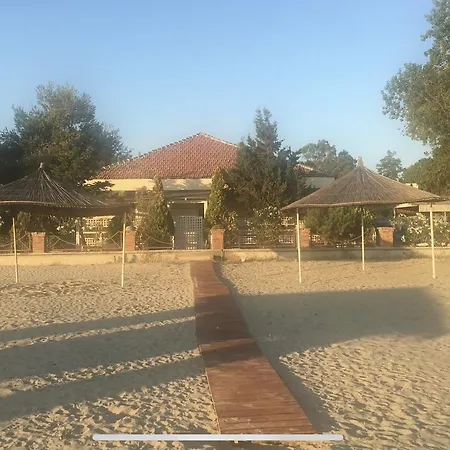 Dream Privat Beach Villa Durrës